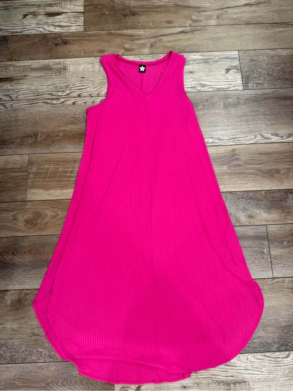 Pixie Lane Midi Patio Dress is Fuschia Size L - Picture 2 of 5
